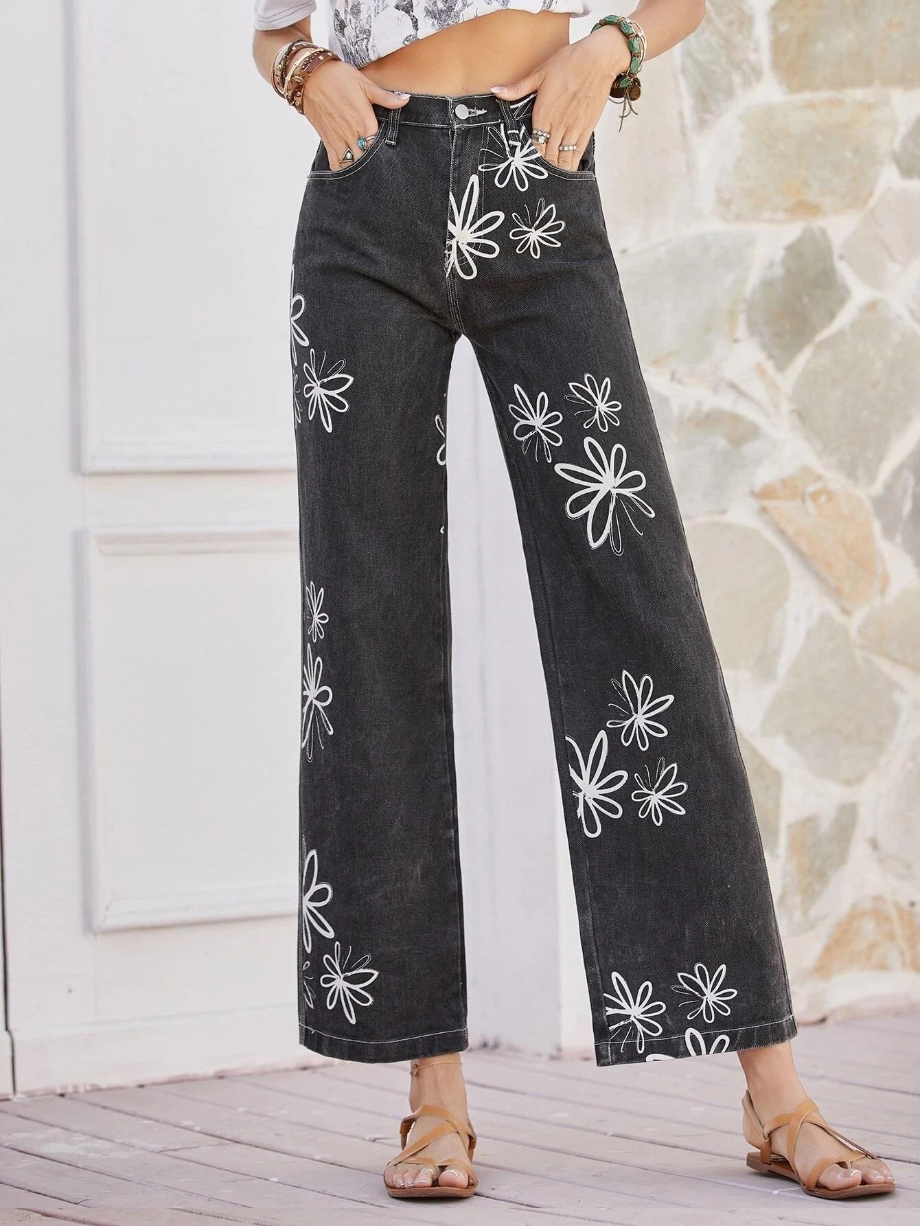 CM-BS567205 Women Casual Seoul Style High Waist Floral Print Wide Leg Jeans - Black