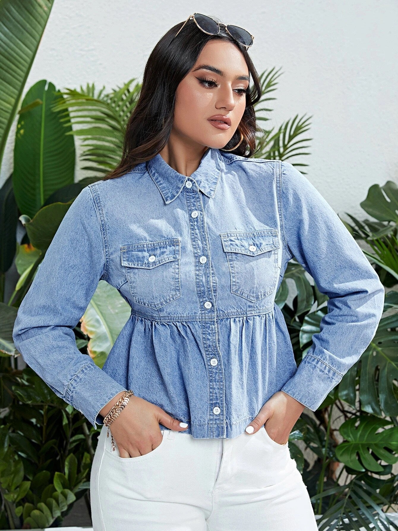 CM-TS983722 Women Casual Seoul Style Light Wash Flap Pocket Peplum Denim Top