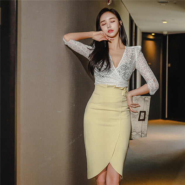 CM-SF051405 Women Elegant Seoul Style V-Neck Lace Blouse With Split Midi Skirt - Set