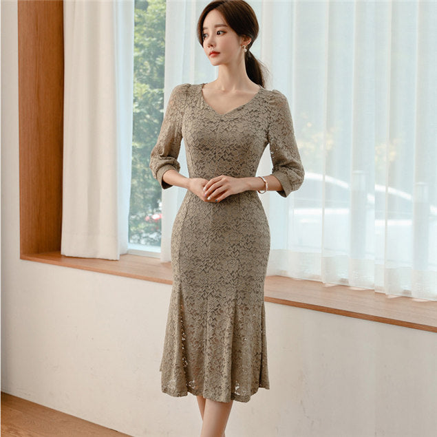 CM-DF090213 Women Elegant Seoul Style Round Neck Fishtail Bodycon Lace Dress