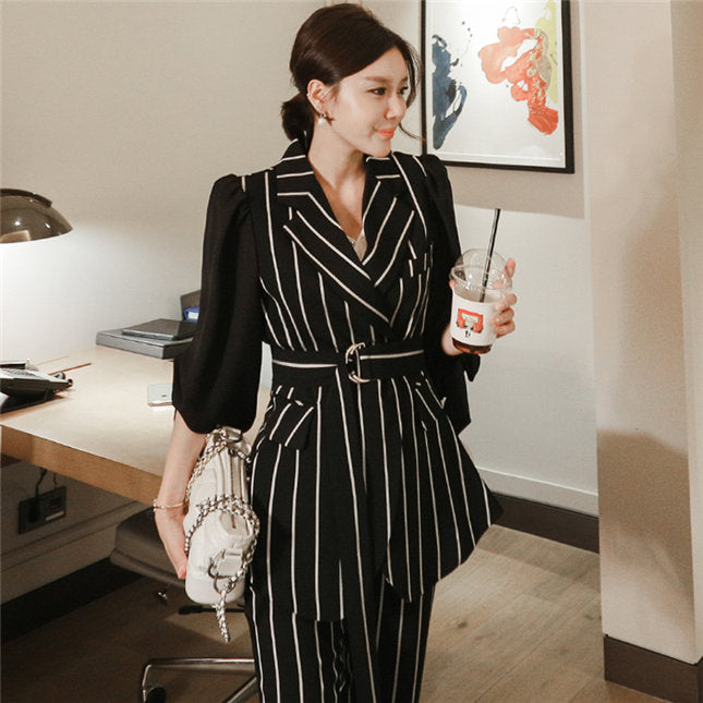 CM-SF091108 Women Classic Seoul Style Tailored Collar Stripes Leisure Suits - Set