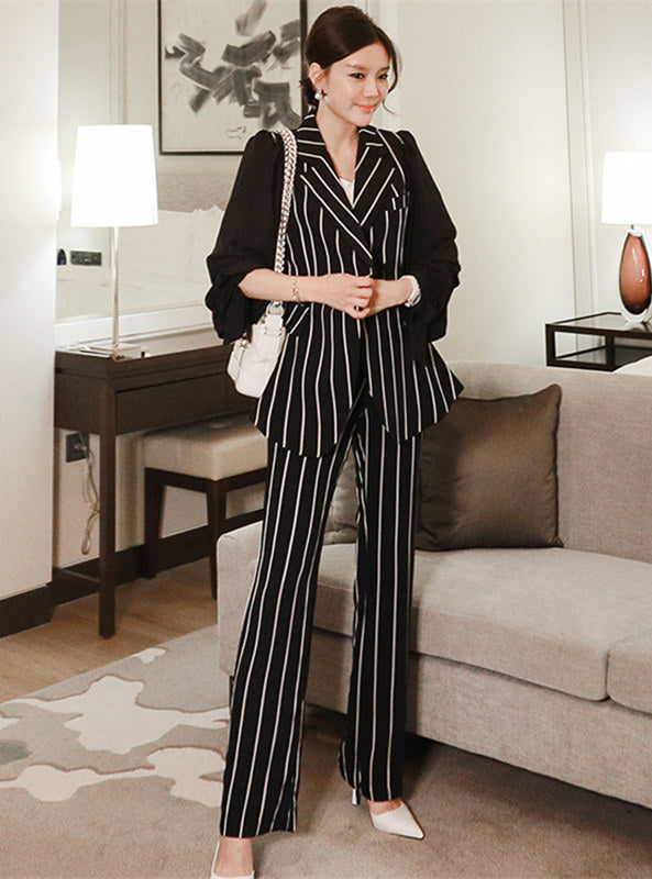 CM-SF091108 Women Classic Seoul Style Tailored Collar Stripes Leisure Suits - Set