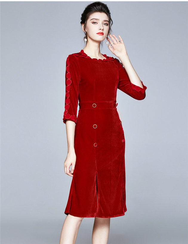 CM-DF110220 Women Chic European Style Round Neck Double-Breasted Slim Velvet Dress (Available in 2 colors)