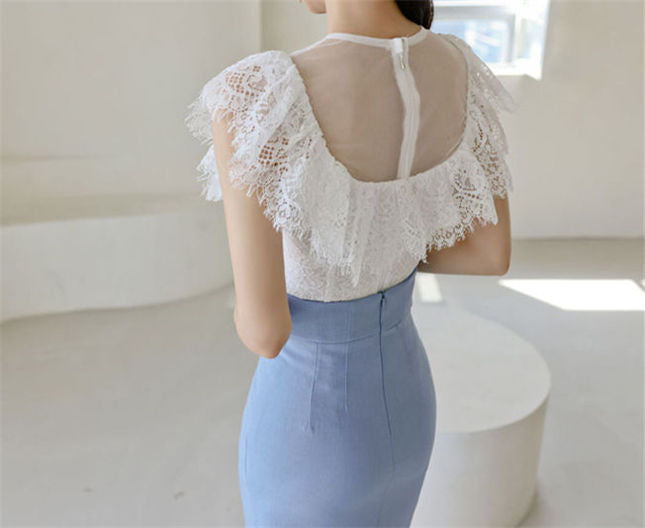 CM-SF041918 Women Charming Seoul Style Lace Blouse With High Waist Slim Skirt - Set