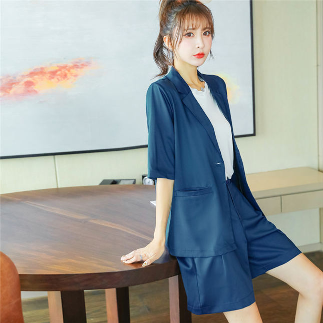 CM-SF071420 Women Casual Seoul Style Tailored Collar Pockets Jacket With Short Pants - Set