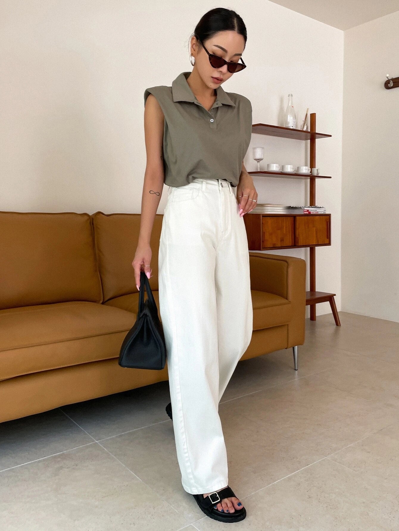 CM-BS602111 Women Casual Seoul Style High Waist Wide Leg Jeans - White