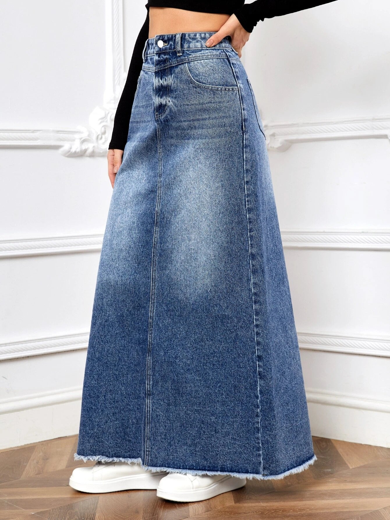 CM-BS100800 Women Preppy Seoul Style Medium Wash Raw Hem A-Line Denim Skirt