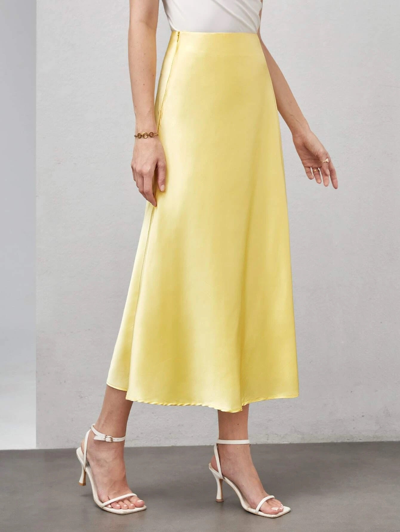 CM-BS729985 Women Elegant Seoul Style High Waist Solid Satin A-Line Skirt - Yellow