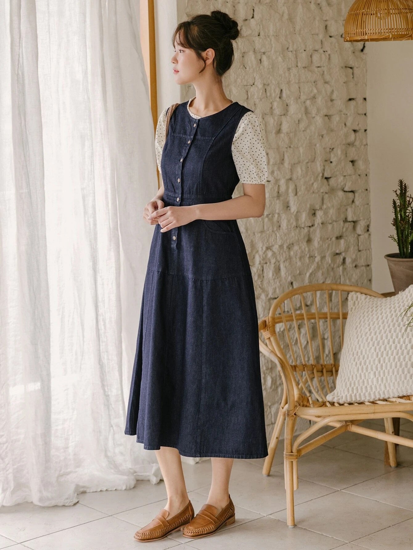 CM-DS916960 Women Casual Seoul Style Sleeveless Solid Button Front Denim Dress