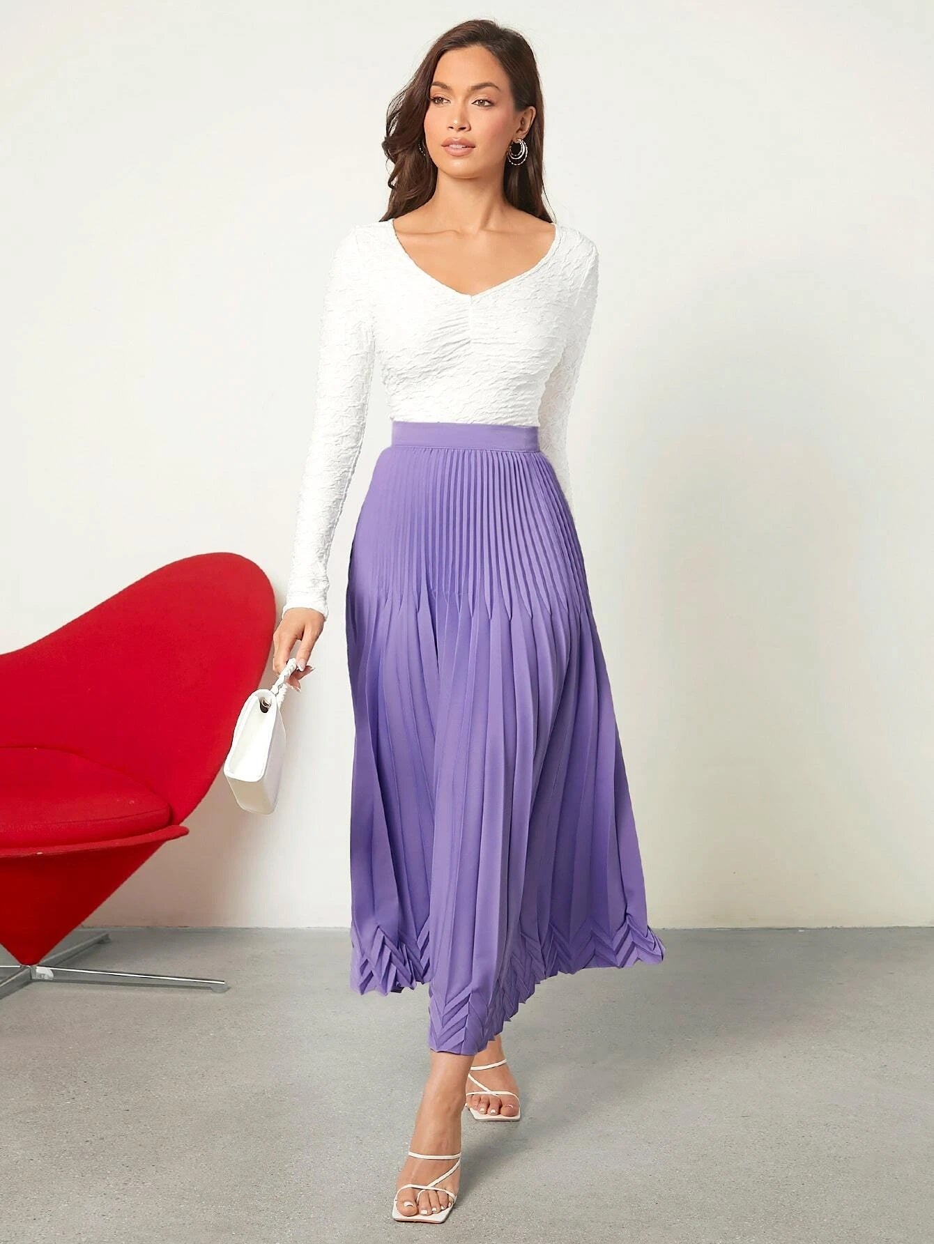 CM-BS020770 Women Elegant Seoul Style High Waist Chevron Pattern Pleated Skirt - Purple