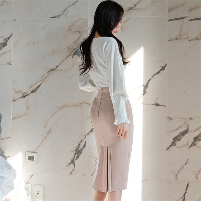 CM-SF122303 Women Elegant Seoul Style V-Neck Puff Sleeve Blouse With Slim Midi Skirt - Set