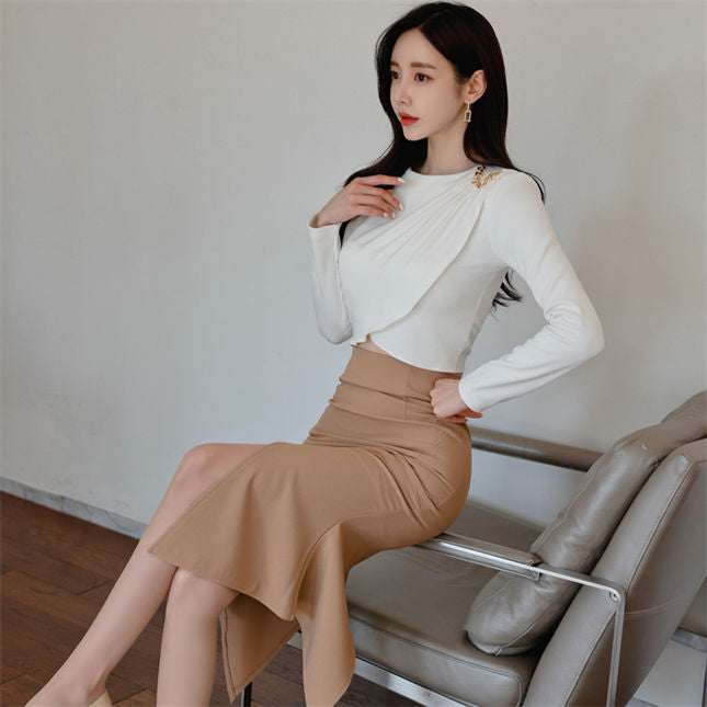 CM-SF122406 Women Elegant Seoul Style Cross Short T-Shirt With Fishtail Midi Skirt - Set