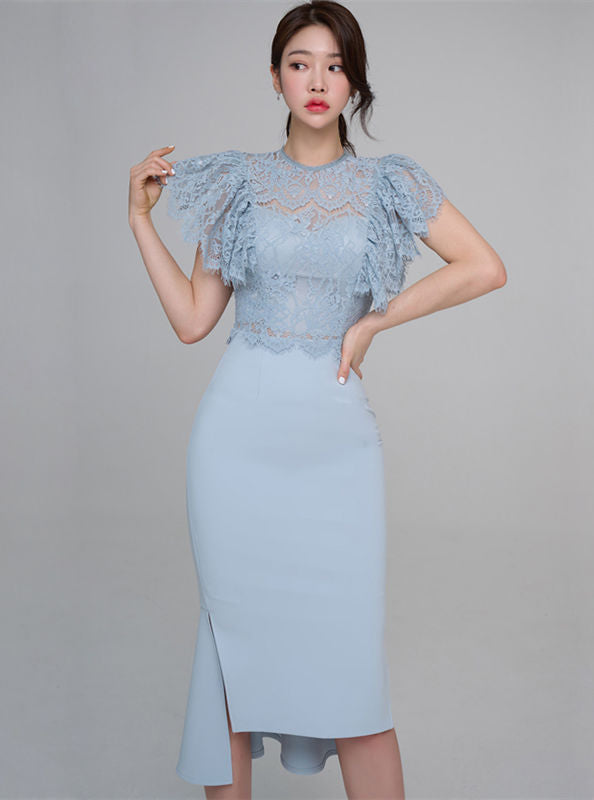 CM-SF032304 Women Elegant Seoul Style Flouncing Lace Blouse With Fishtail Slim Dress - Set