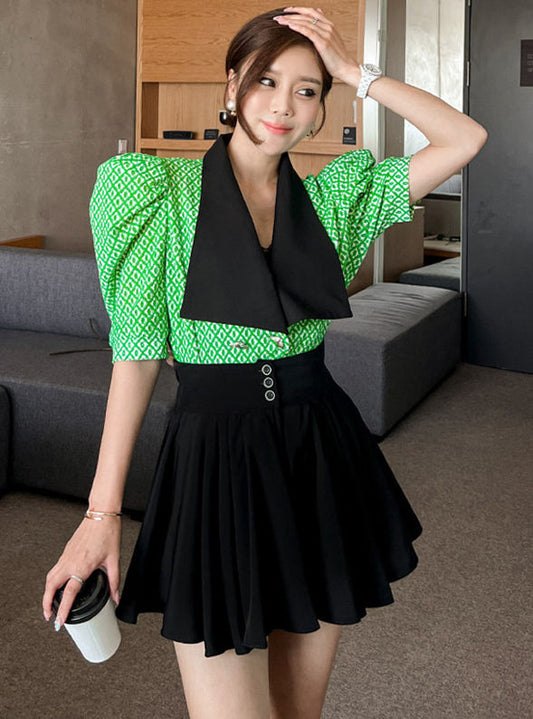 CM-SF051901 Women Retro Seoul Style Plaids Puff Sleeve Wraps Tops With Pleated Skirt - Set