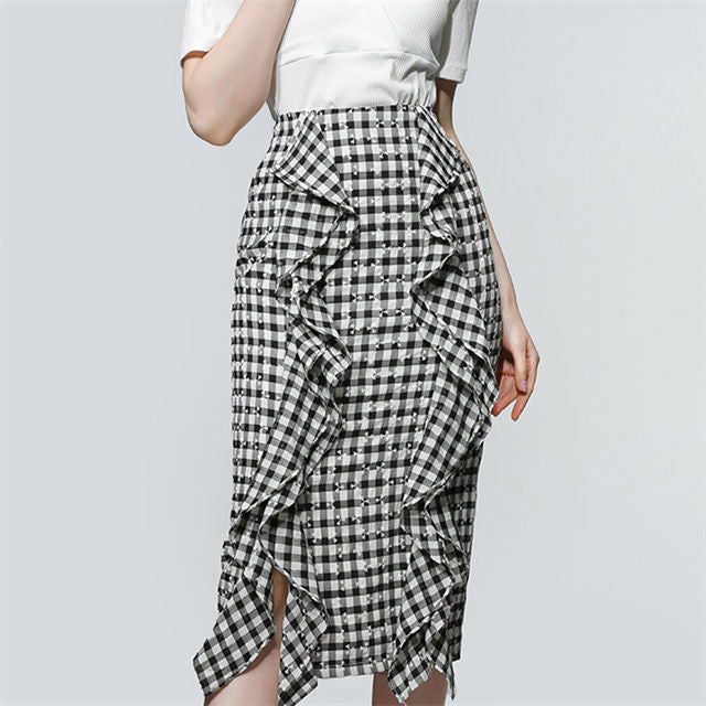 CM-SF052408 Women Elegant Seoul Style Cotton T-Shirt With Plaids Flouncing Skirt - Set