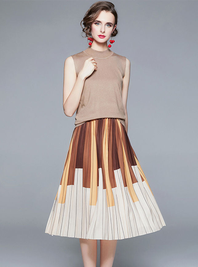 CM-SF053006 Women Retro European Style Knitting Tops With Color Block Stripes Skirt - Set