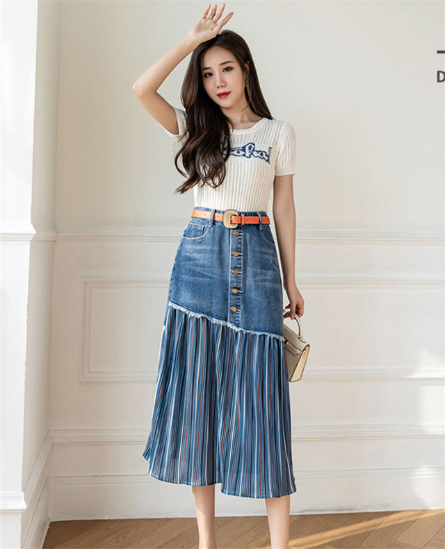 CM-BF071232 Women Classic Seoul Style Single-breasted Stripes Denim Long Skirt