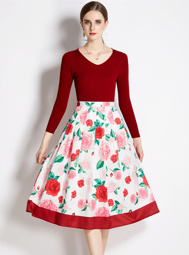 CM-SF091804 Women Lovely European Style Knitting Tops With Pleated Floral A-Line Skirt - Set