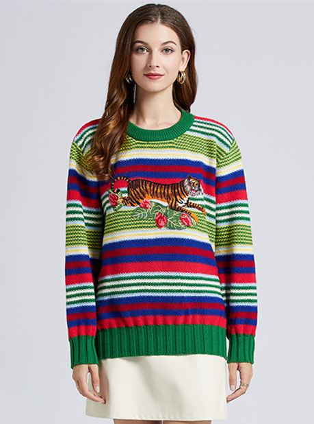 CM-CF102919 Women Trendy European Style Round Neck Stripes Tiger Embroidery Loosen Sweater