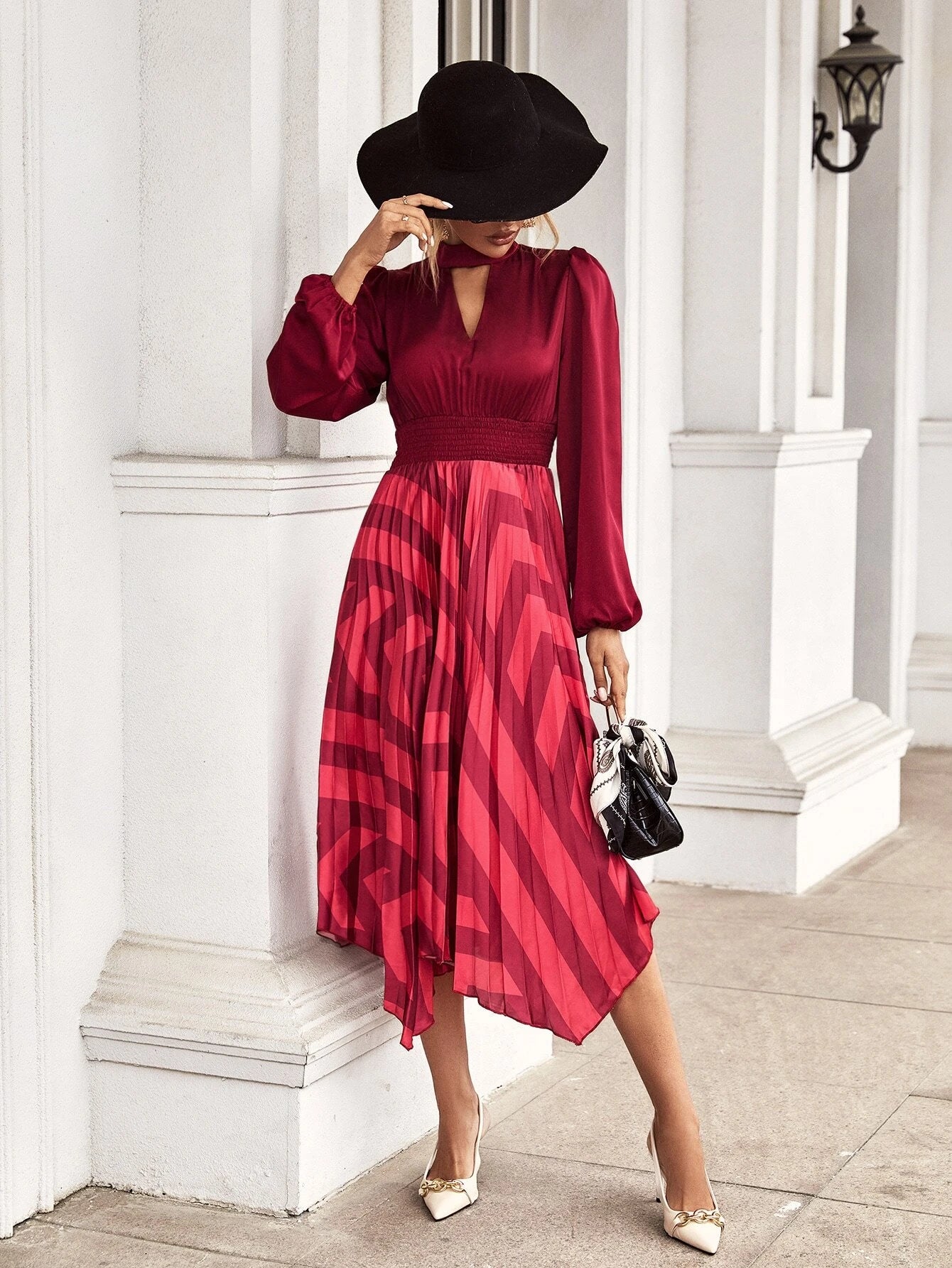 CM-DS447499 Women Casual Seoul Style Print Keyhole Neckline Shirred Waist Pleated Hem Satin Dress
