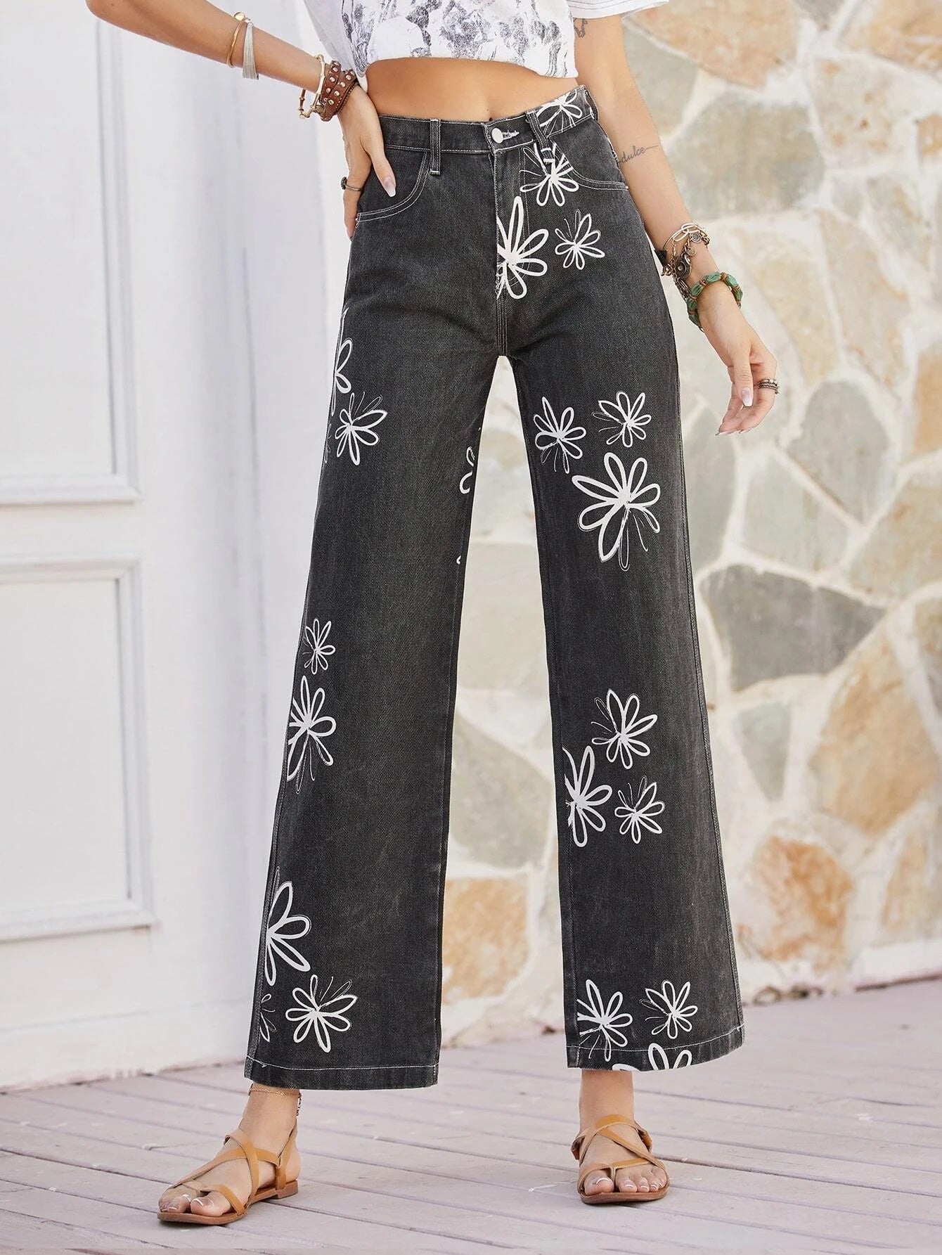 CM-BS567205 Women Casual Seoul Style High Waist Floral Print Wide Leg Jeans - Black