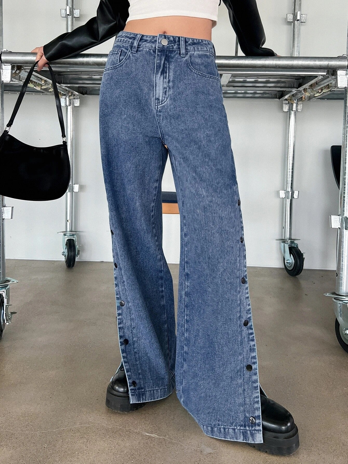 CM-BS309400 Women Preppy Seoul Style Medium Wash Solid Button Side Wide Leg Jeans