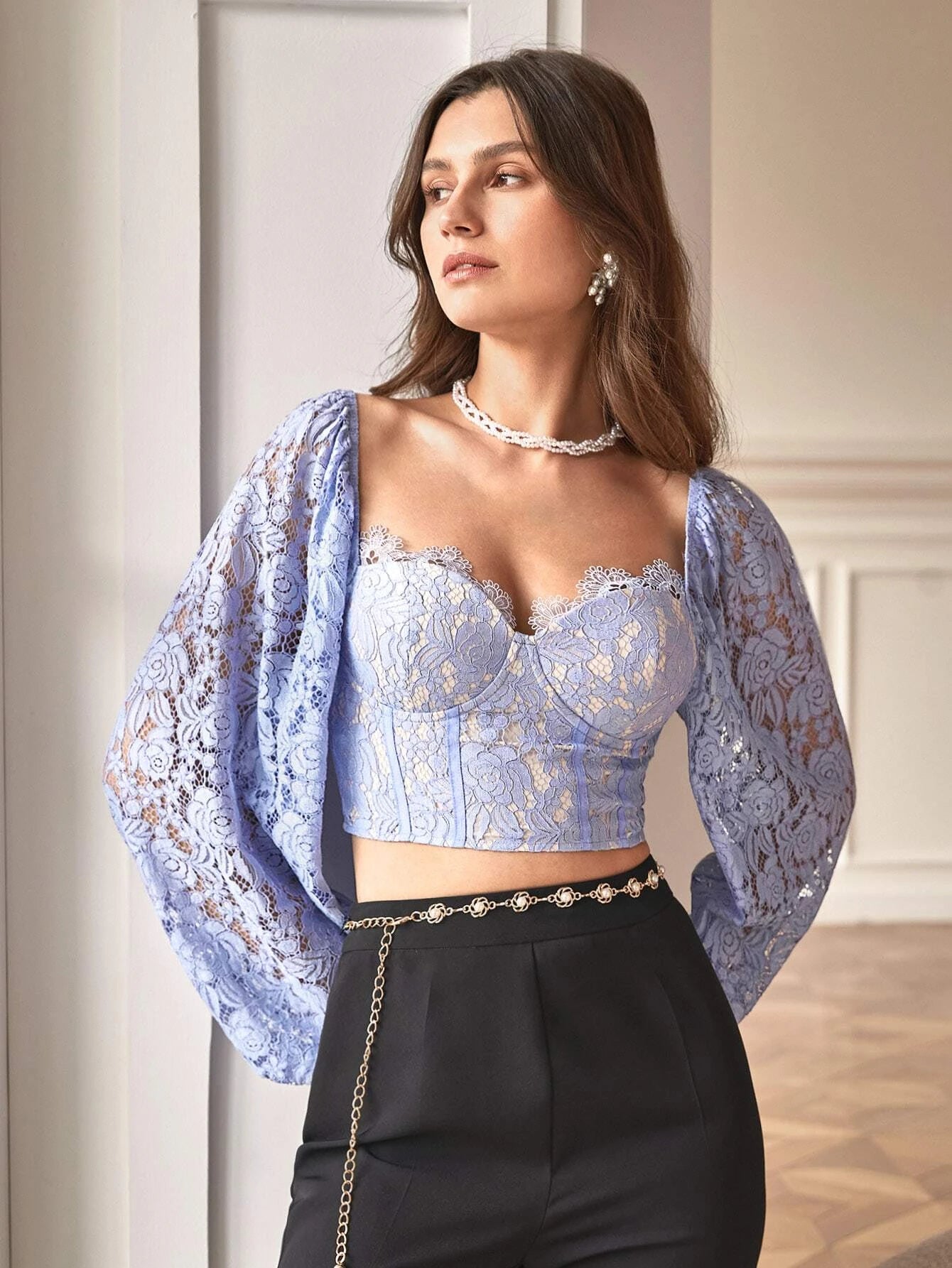 CM-TS213207 Women Elegant Seoul Style Sweetheart Neck Lantern Sleeve Lace Blouse
