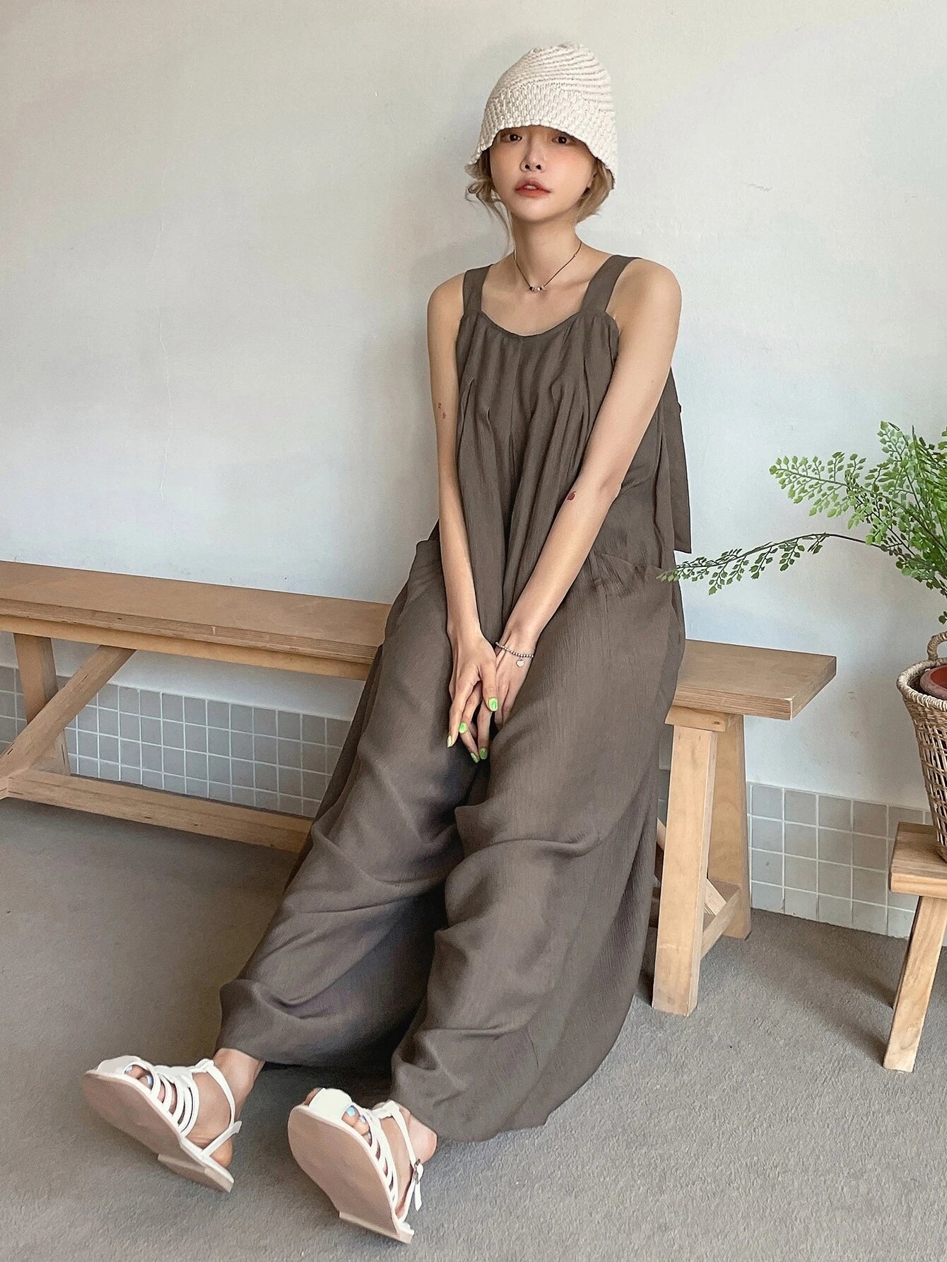 CM-JS158581 Women Trendy Bohemian Style Dual Pocket Tie Back Zipper Cami Jumpsuit