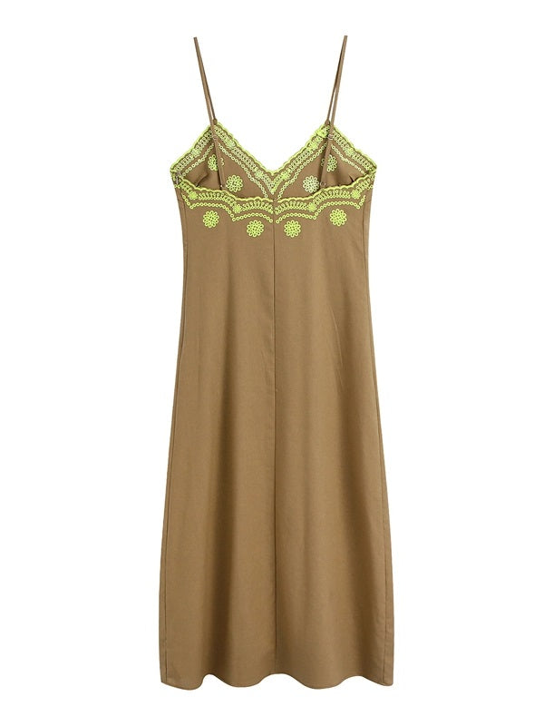 CM-D081826 Women Casual Seoul Style V-Neck Embroidery Sleeveless Maxi Dress - Brown