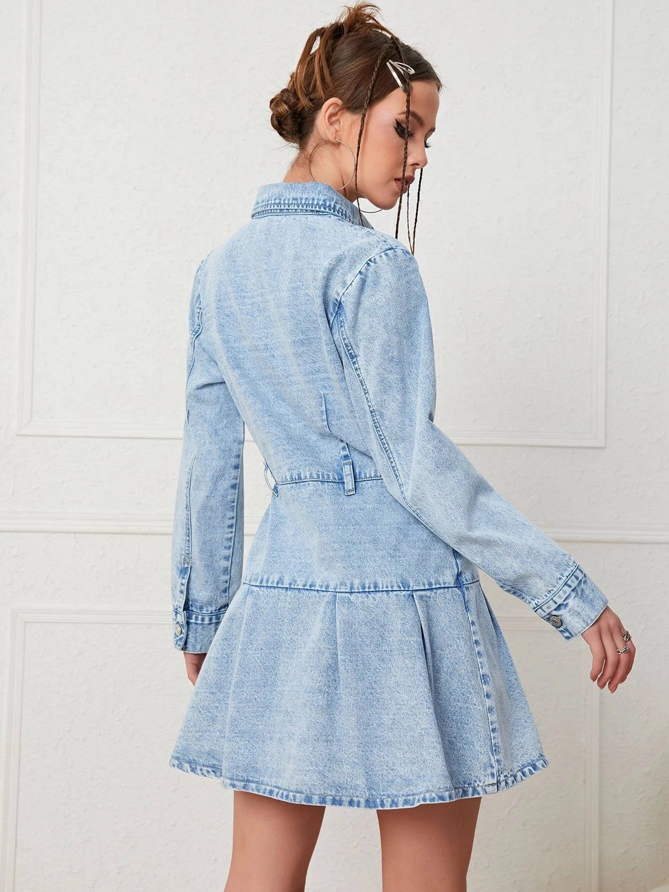 CM-DS393616 Women Trendy Seoul Style Light Wash Button Front Ruffle Hem Denim Dress