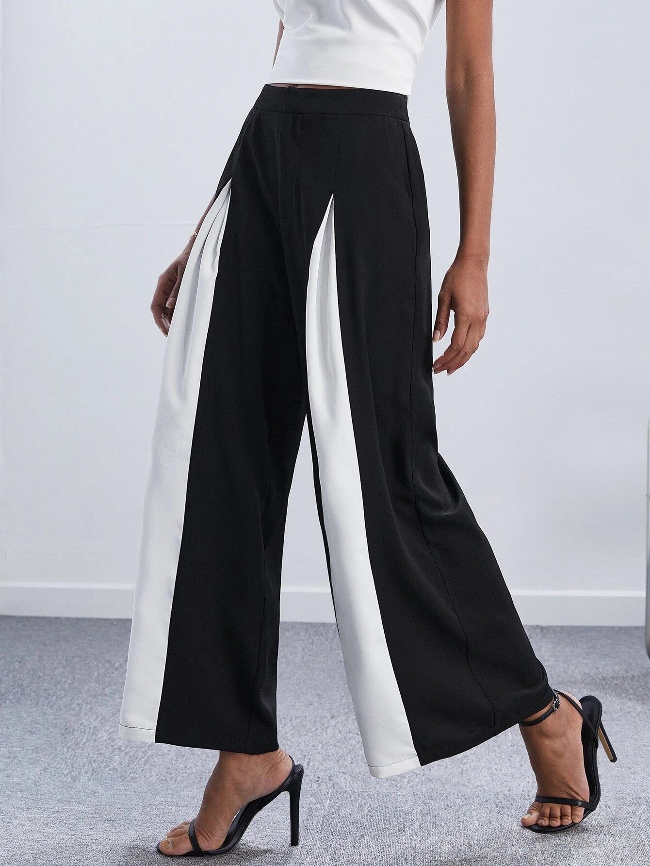 CM-BS846476 Women Elegant Seoul Style Two Tone Wide Leg Suit Pants