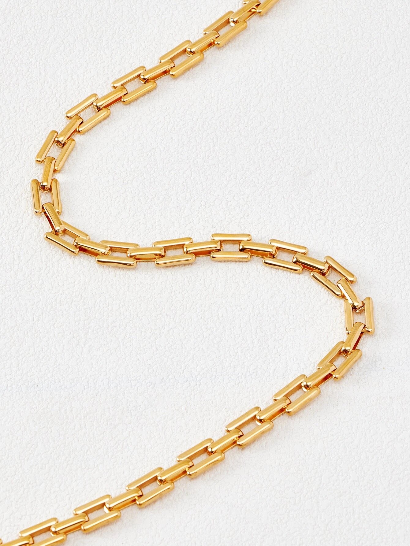 CM-AXS146944 Women Trendy Seoul Style Premium Minimalist Chain Necklace