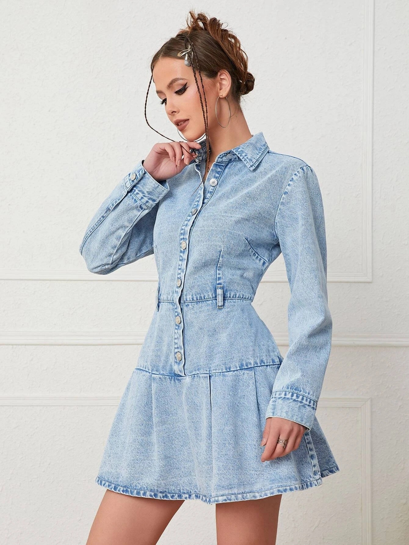 CM-DS393616 Women Trendy Seoul Style Light Wash Button Front Ruffle Hem Denim Dress