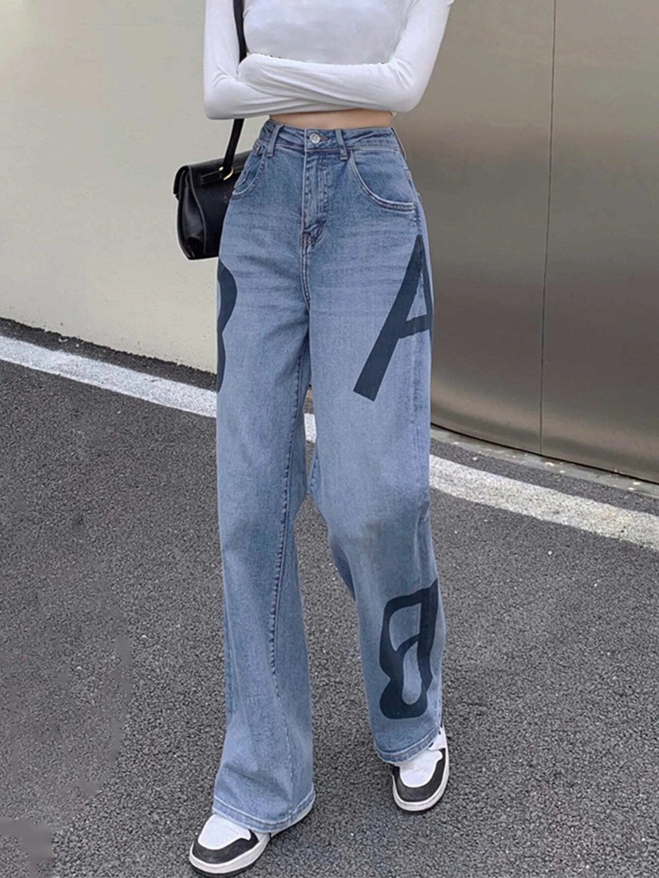 CM-BS331573 Women Preppy Seoul Style Light Wash Letter Graphic Wide Leg Jeans