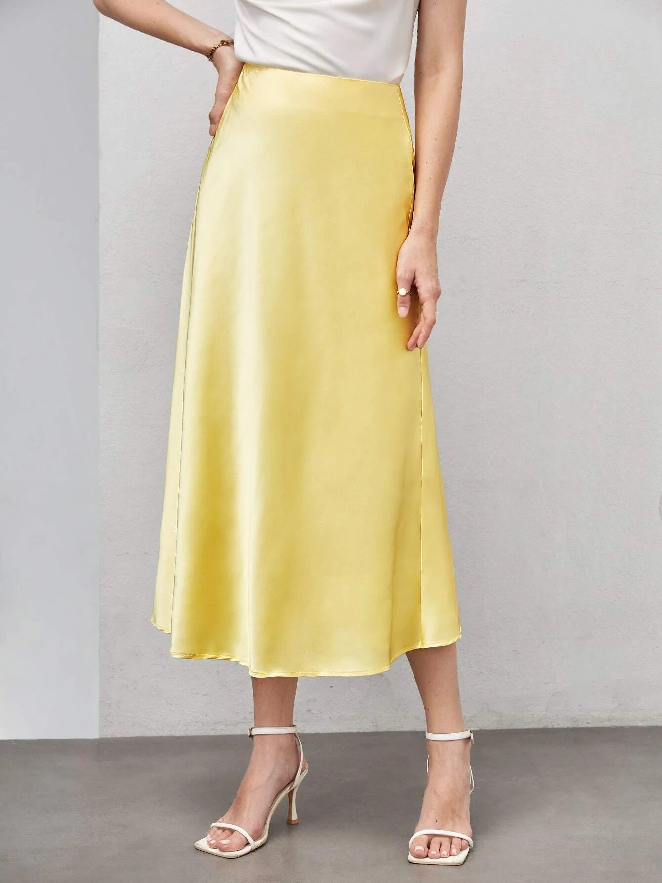 CM-BS729985 Women Elegant Seoul Style High Waist Solid Satin A-Line Skirt - Yellow