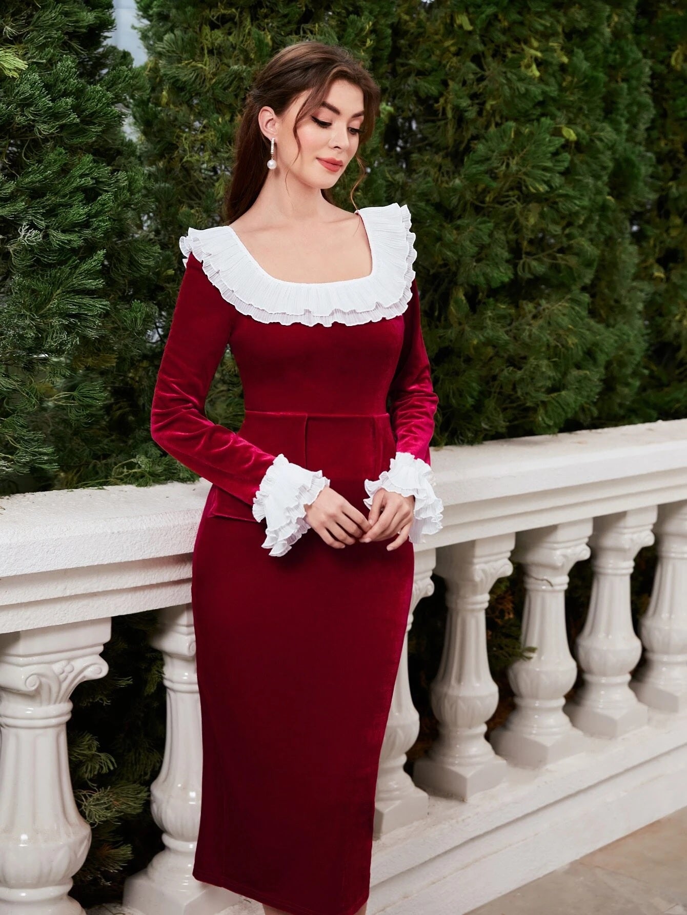 CM-DS323039 Women Elegant Seoul Style Contrast Ruffle Trim Flounce Sleeve Split Back Velvet Dress
