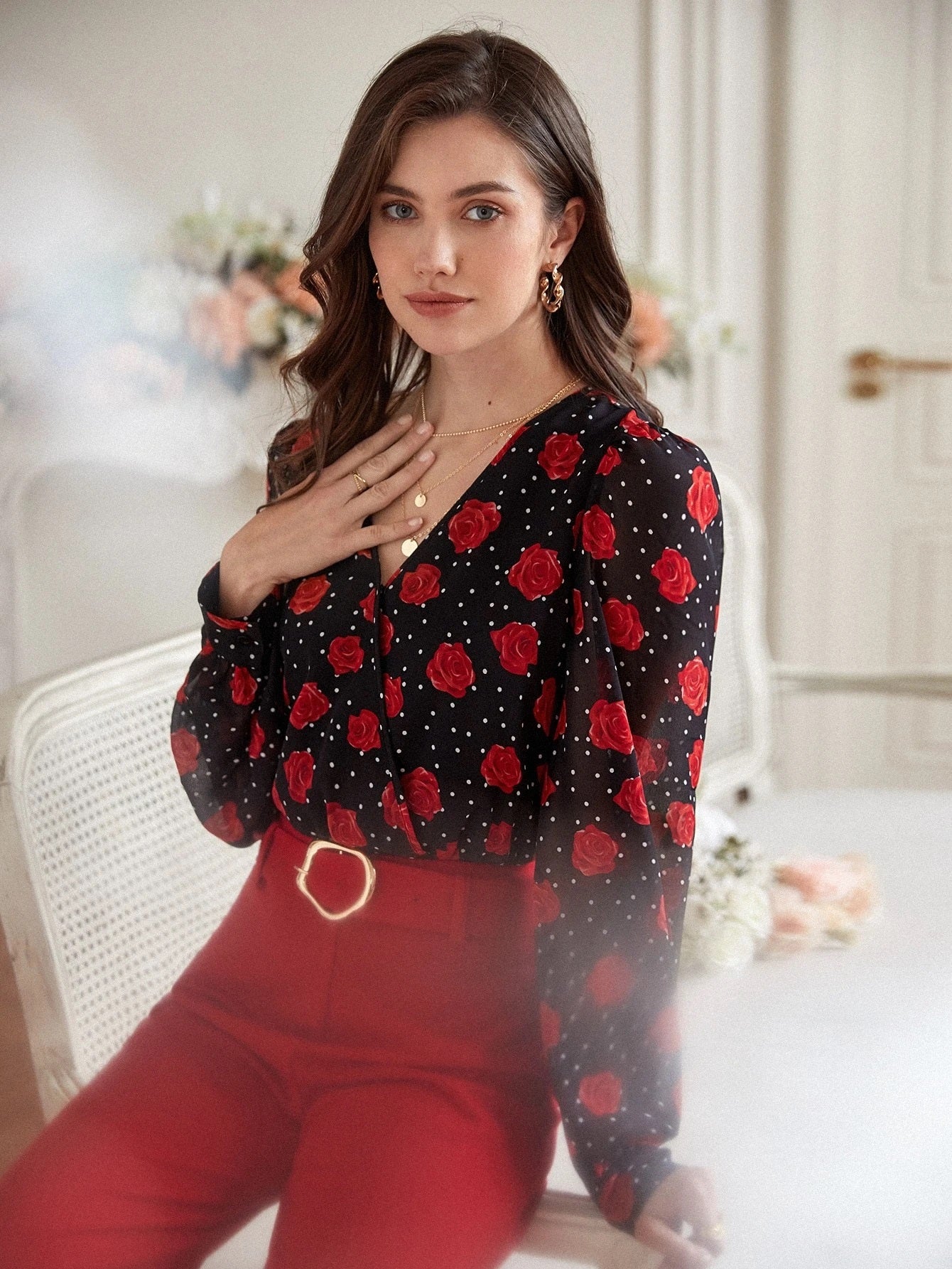 CM-TS064614 Women Casual Seoul Style V-Neck Polka Dot And Floral Print Bodysuit