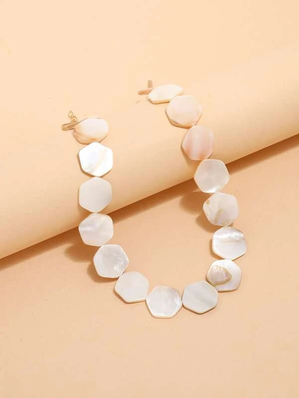 CM-AXS424212 Women Trendy Seoul Style Geometric Shell Necklace