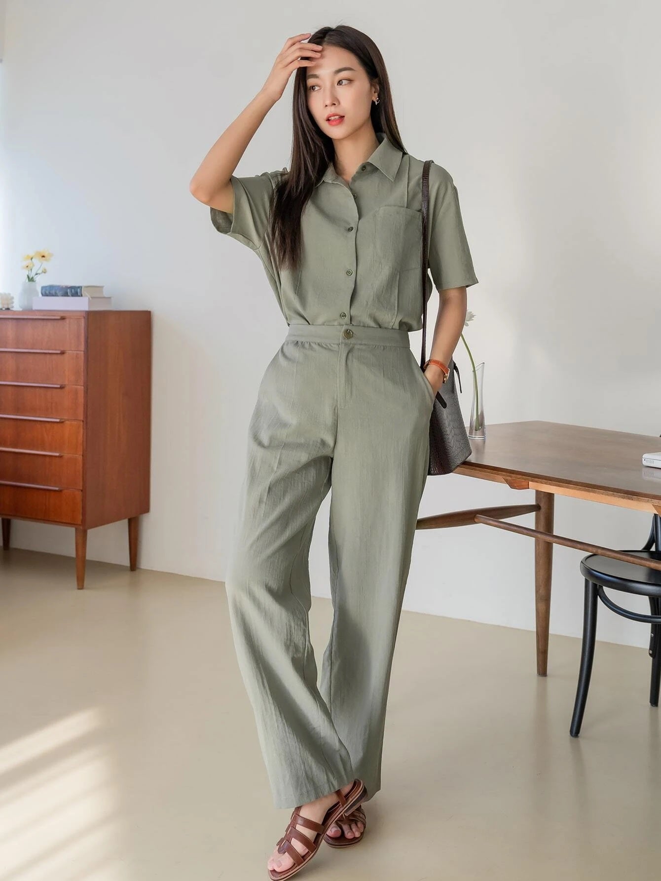 CM-SS111461 Women Casual Seoul Style Solid Pocket Patched Shirt With Pants - Set