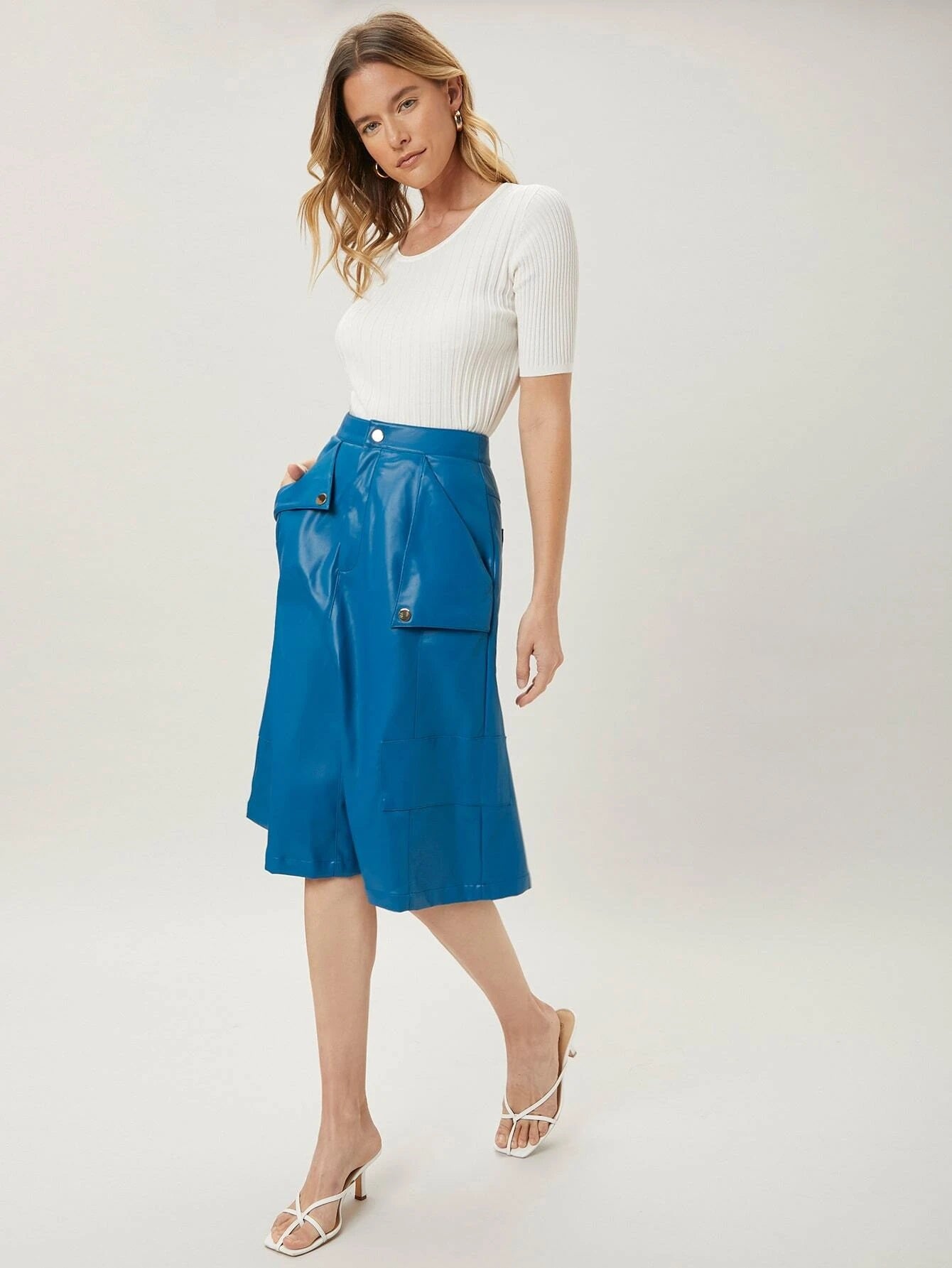 CM-BS569040 Women Elegant Seoul Style High Waist PU Leather A-Line Skirt - Blue